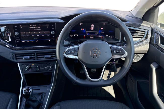 Volkswagen Polo Photo 13