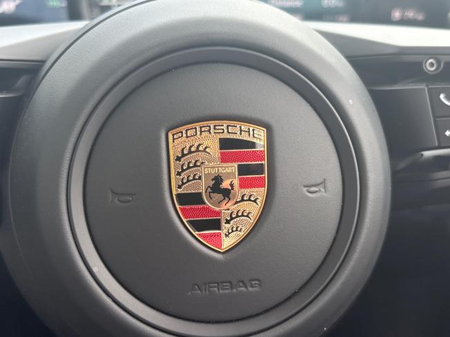 PORSCHE 911 Photo 40