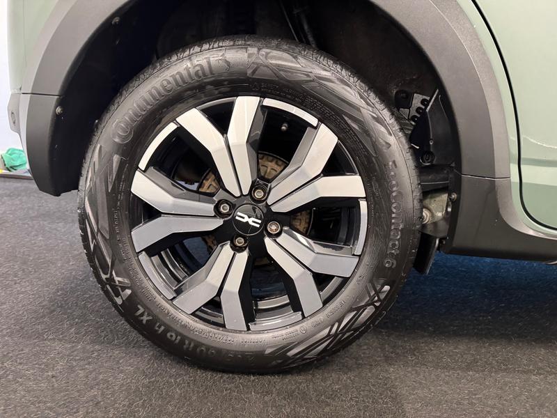 Dacia Sandero Stepway Photo fb8547fe-4eb4-4b1c-87d7-30603244bf0a.jpg