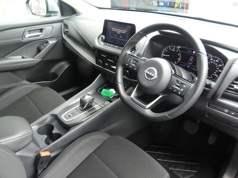 Nissan Qashqai Photo fb9395dc-3063-4943-baab-dcb25a25a6c2.jpg