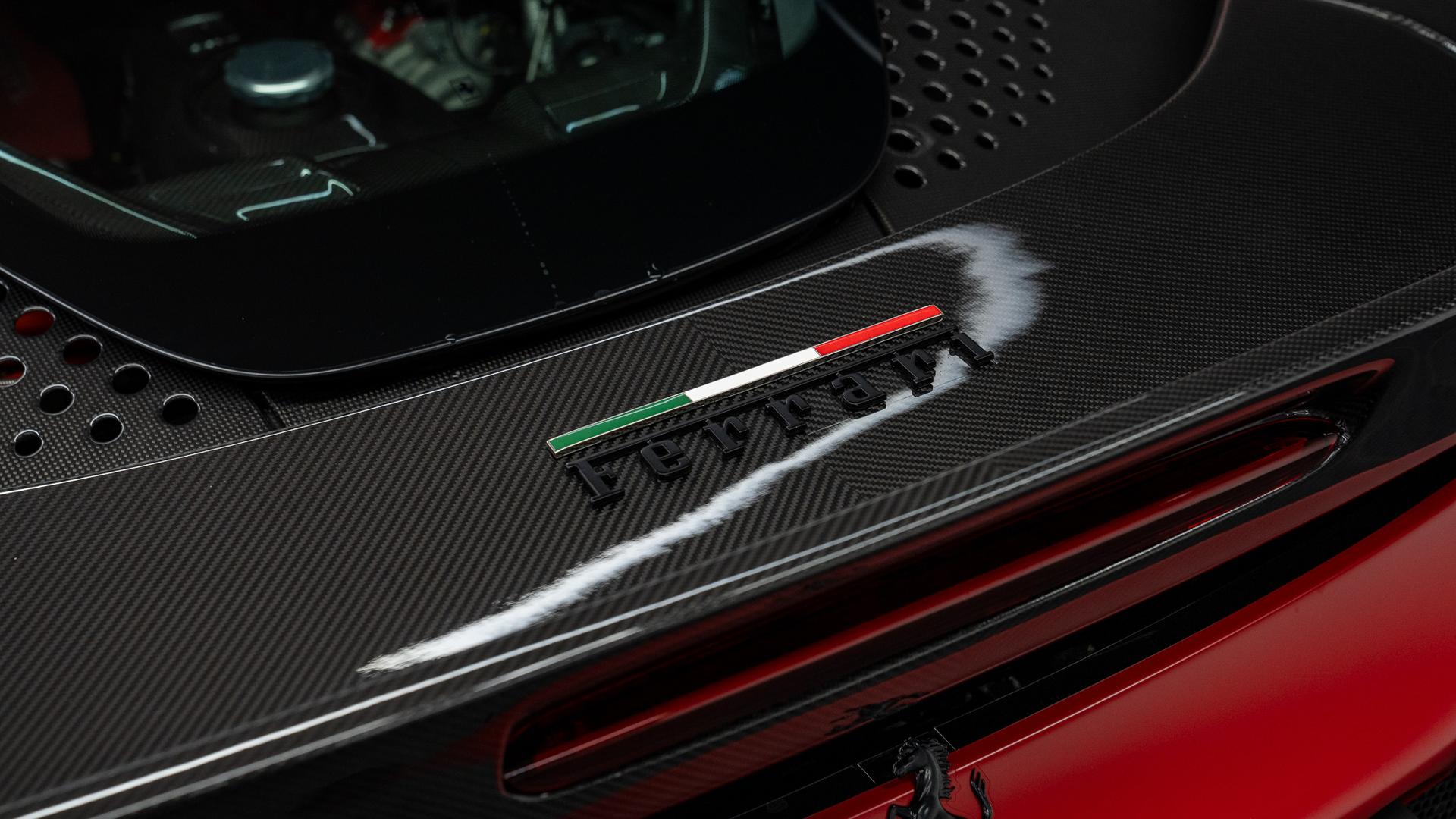 Ferrari SF90 Spider Photo fba0321e-0f4c-4d1e-8243-ee44040b4dfa.jpg