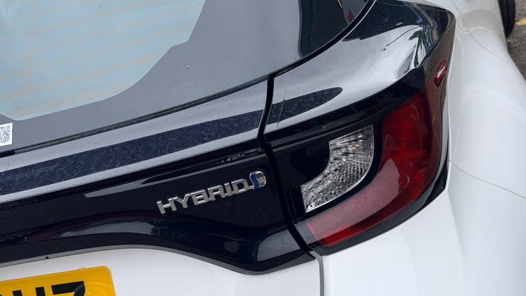 Used Toyota Yaris DC23CWZ 18