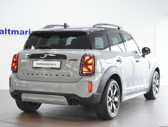 MINI Countryman Photo fbbb1dab-5fe2-40c2-aae7-d91580c059d2.jpg