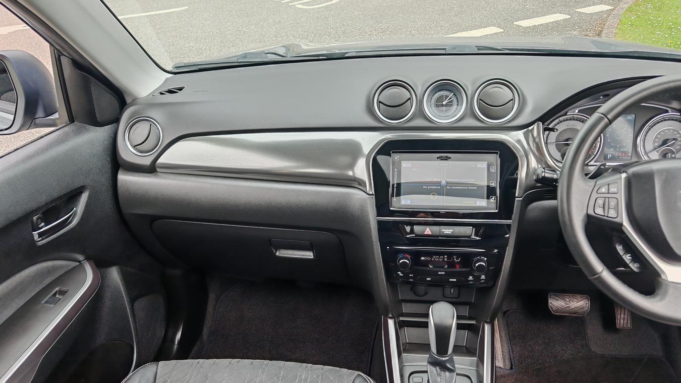 Used Suzuki Vitara BF19XXV 29