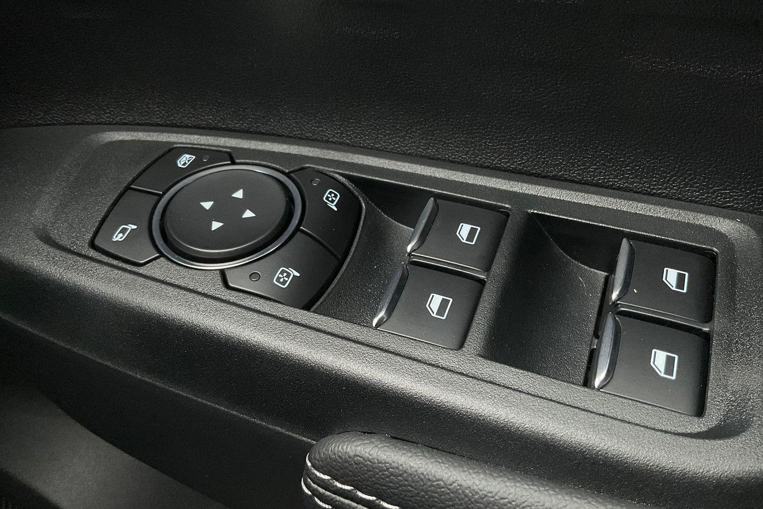 Ford RANGER Photo 31