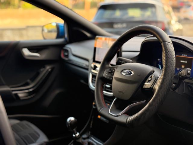 Ford Puma Photo fbe1c7aa-d8a4-478e-9d3d-25654b1dc9df.jpg