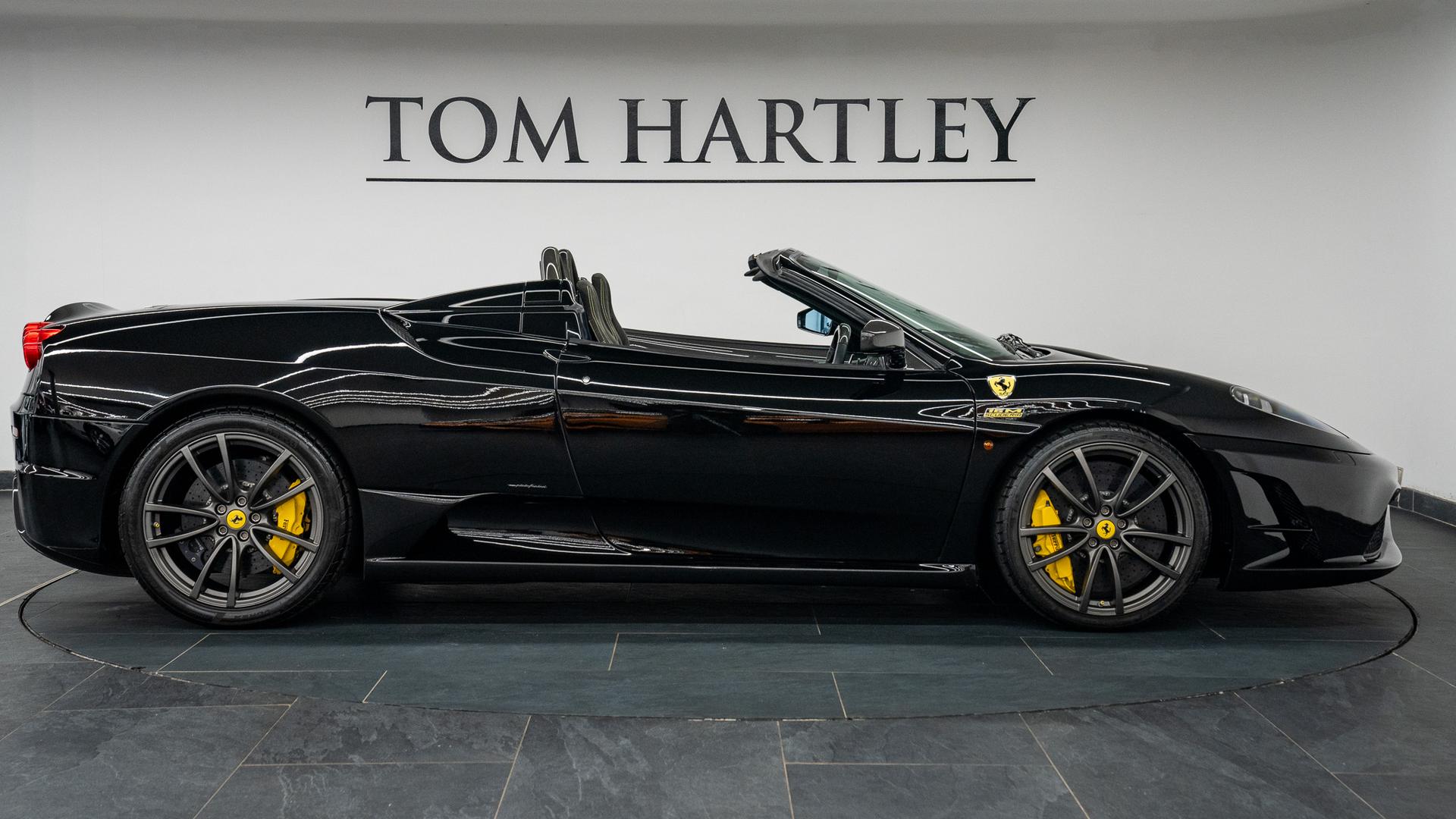 Ferrari 430 Photo fbefe5e5-c196-4b87-9900-fd0477ff7b67.jpg