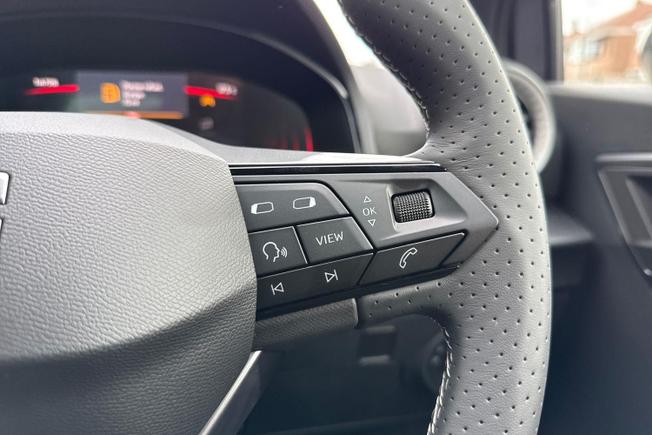 SEAT Arona Photo 17