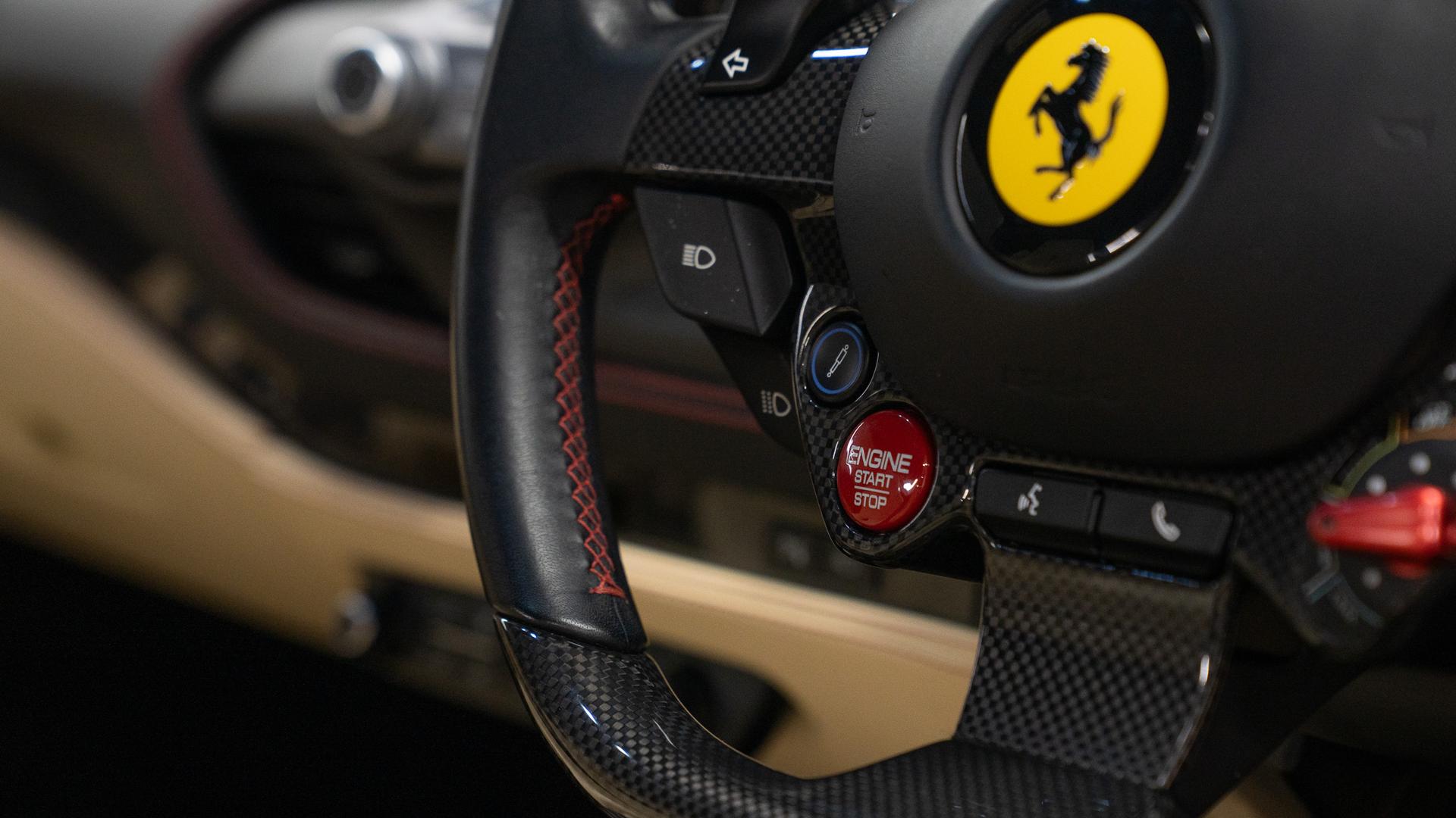 Ferrari F8 Photo fc013c87-b150-4c6d-aec7-639f9fb00e7c.jpg