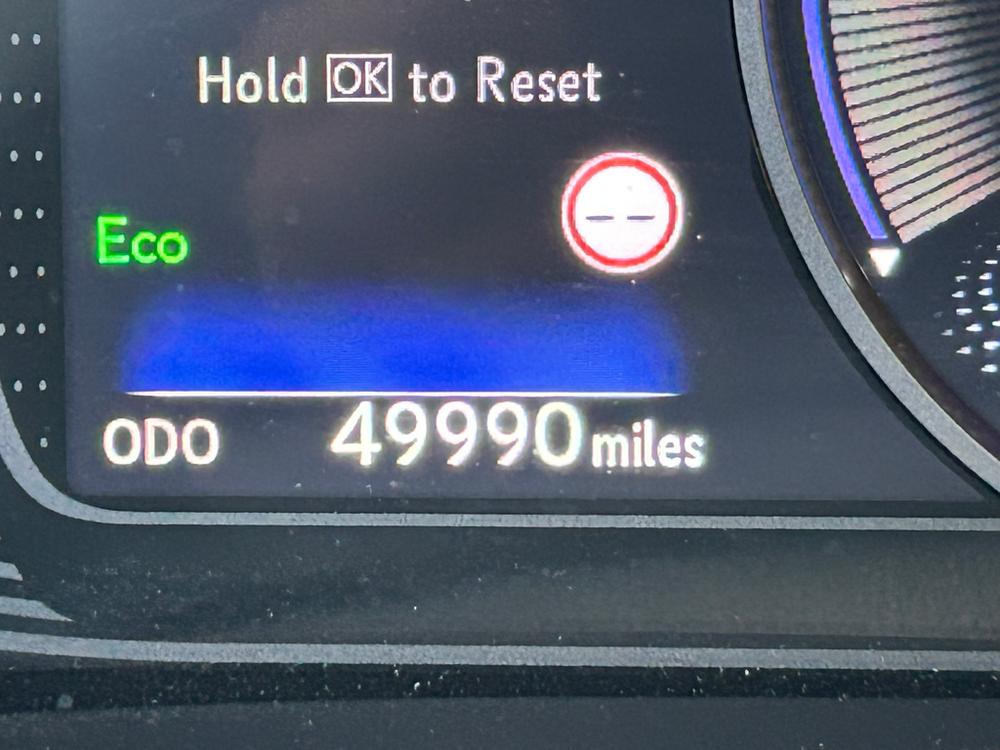 Used Lexus UX L666MBV 45