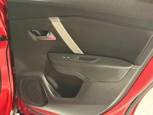 Citroen C4 Photo fc12c6ab-370c-4c7f-aa3d-9d32bf7e7578.jpeg