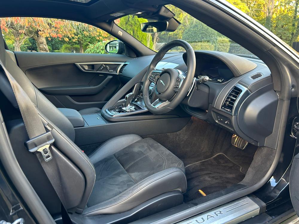 Used Jaguar F-Type MV24LWZ 3