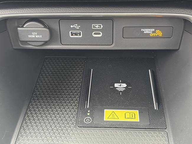 Honda CR-V Photo fc1a59a9-b9e8-45a1-9478-5189d0ab53ed.jpg