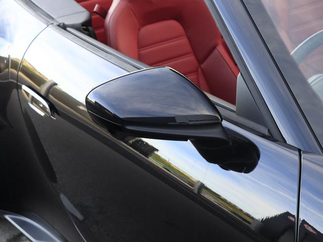 PORSCHE 911 Photo 15