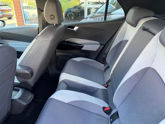 Volkswagen ID.3 Photo fc677956-6267-4ceb-a5d5-569d866196fb.jpg