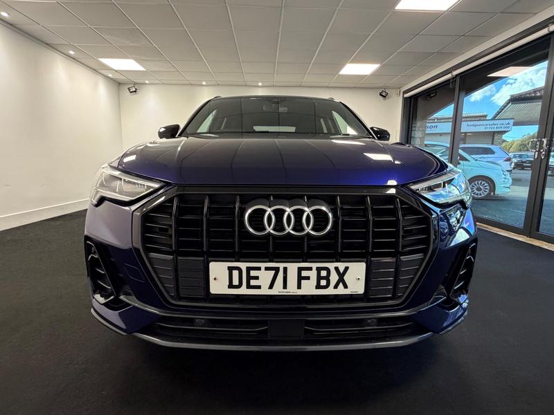 Audi Q3 Photo fc6bcc81-edd2-440b-9fc1-0fea26a3ac94.jpg