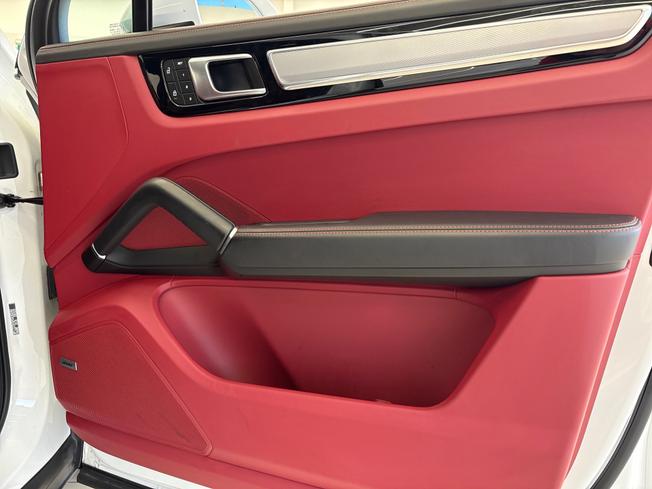 PORSCHE Cayenne Photo 20