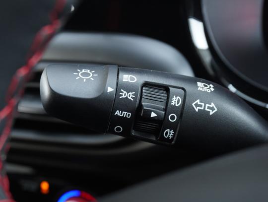 Hyundai i10 Photo fca3617f-11a1-45cc-ad39-b0f1961465f6.jpg
