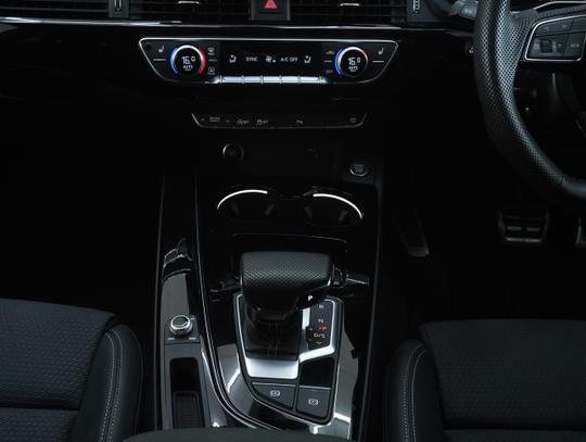 Audi A5 Photo fca4e32a-7ac9-439b-a2ff-aadbfa1248fa.jpg