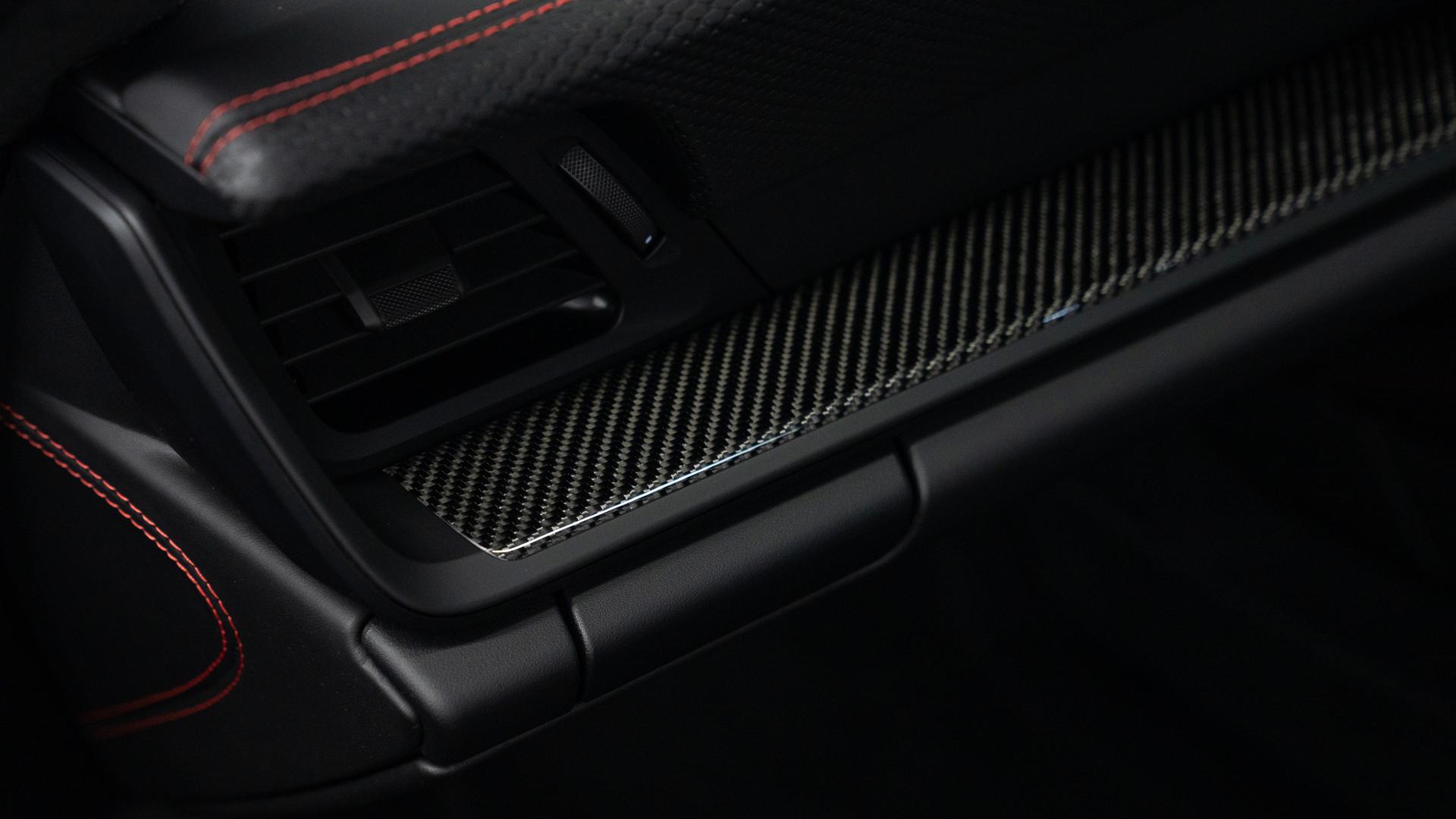 Porsche 911 Photo fca6ef1c-1372-4ebc-a378-1d1ea652ad27.jpg