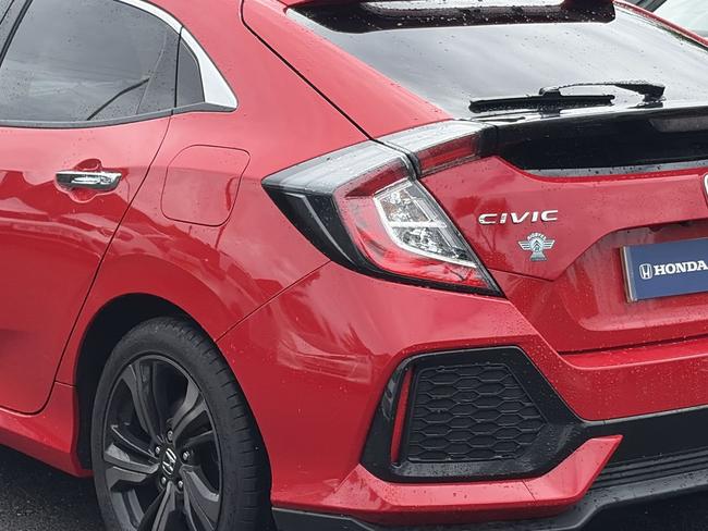 Honda Civic Photo fcb77771-beb9-490d-a246-8cbc269a86e0.jpg