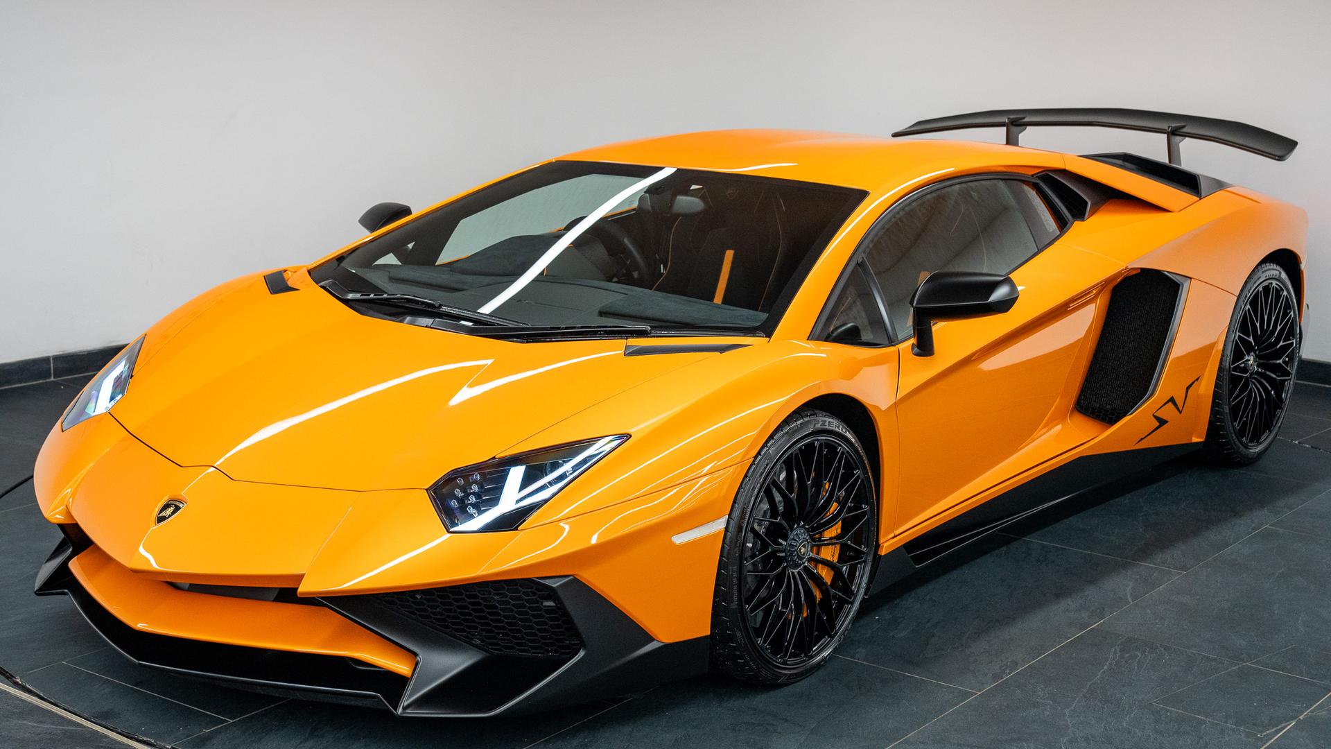 LAMBORGHINI Aventador Photo fcc028bc-734f-402a-b49b-f633ef619cfb.jpg