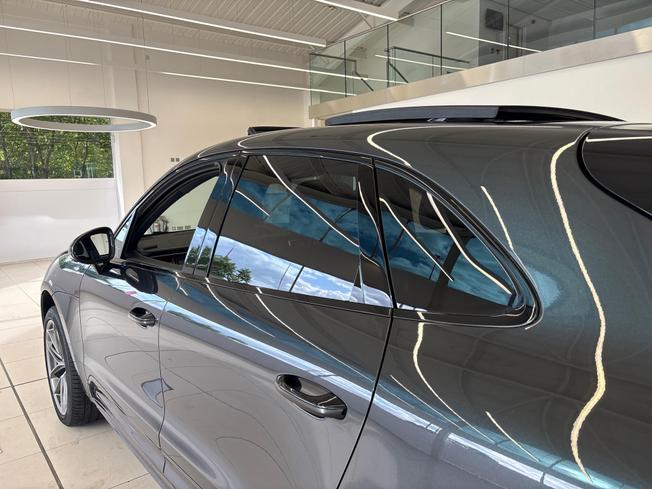 Porsche Macan Photo 31