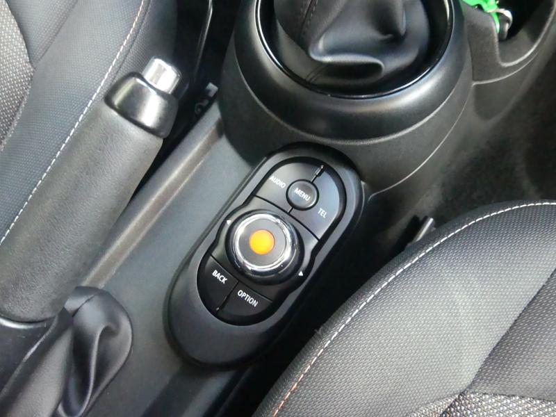 MINI Hatch Photo fce4a154-7b12-47c7-aff5-bffb0164ec8f.jpg