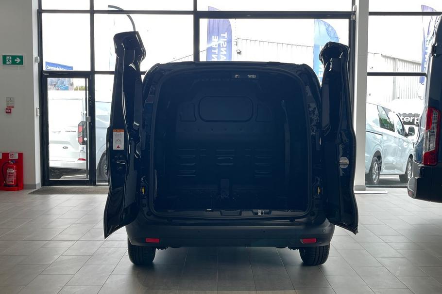 Used Ford TRANSIT COURIER COURIERTREND22 7