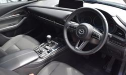 Mazda CX-30 Photo 2