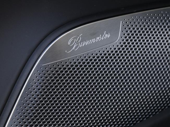 PORSCHE Panamera Photo 32