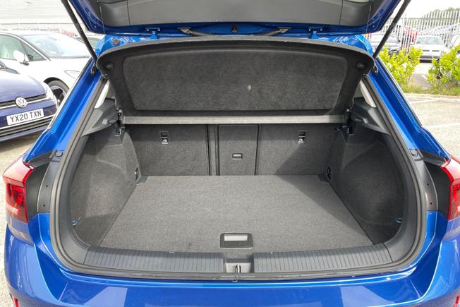 VOLKSWAGEN T-Roc Photo 9