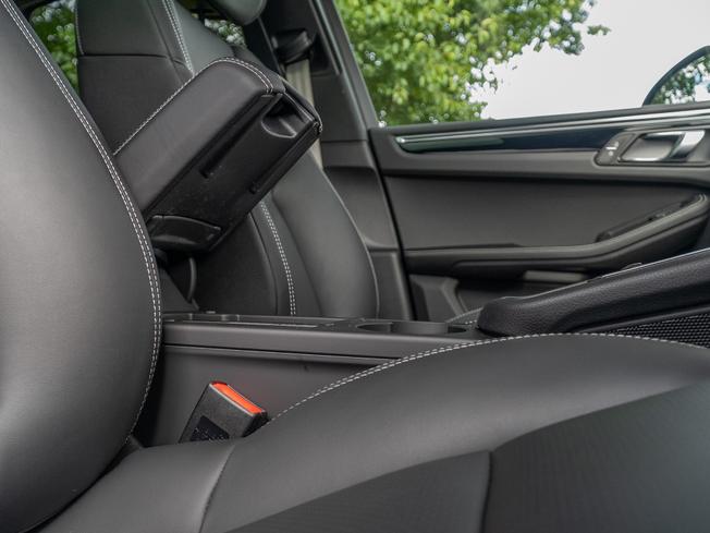 PORSCHE Macan Photo 20