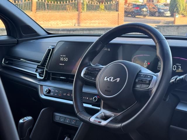 Kia Sportage Photo fd019598-ccfc-4a01-99aa-4f4cea572408.jpg