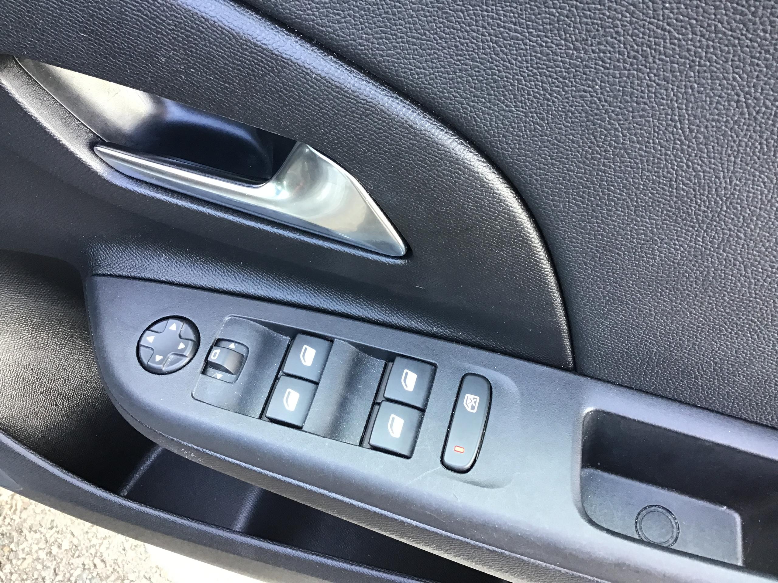 Vauxhall Corsa Photo 15