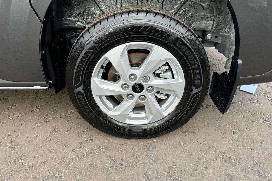 Used Ford TRANSIT CUSTOM NEWCUSTOM18 16