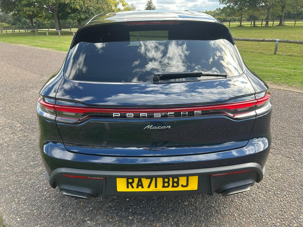 Used Porsche Macan RA71BBJ 10