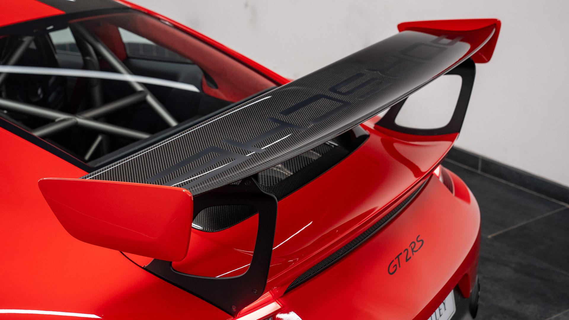 Porsche 911 Photo fd35236a-9386-4ec0-b50c-c635db69d8b6.jpg