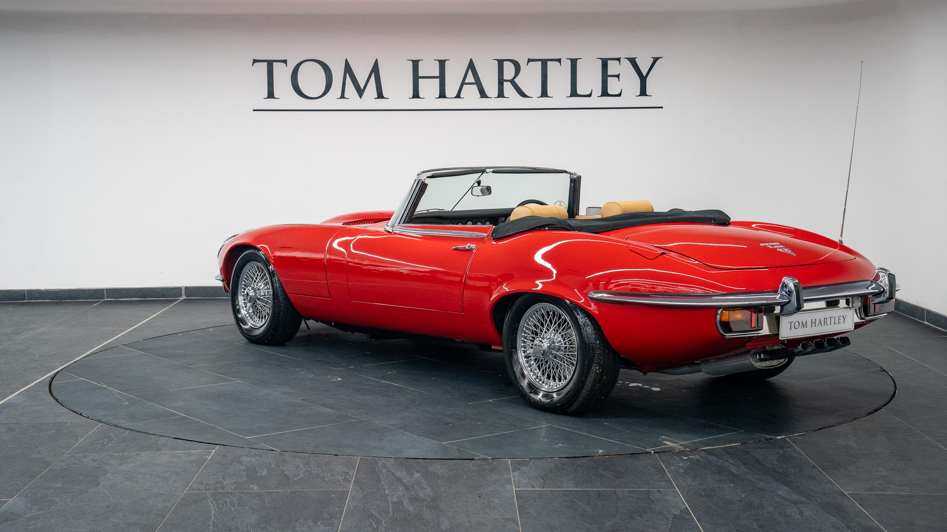Jaguar E-Type Photo fd5547fd-61c8-410d-9c6a-3c3098458da3.jpg