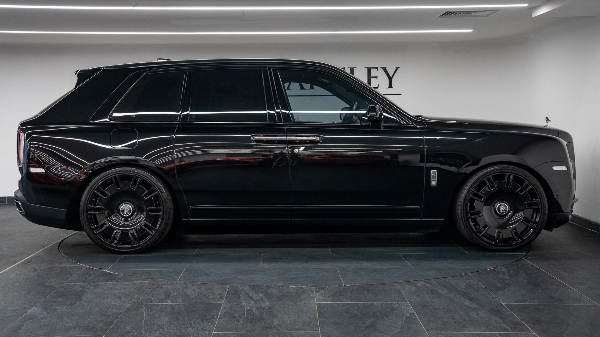 Rolls-Royce Cullinan Photo fd585a06-a988-45a1-876b-c6954a8b51cd.jpg