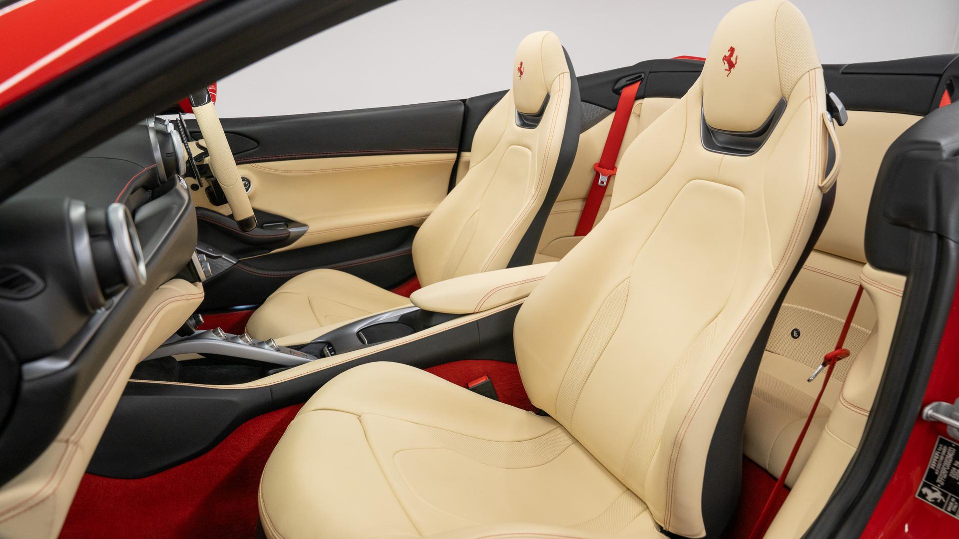 Ferrari Portofino Photo fd590ef0-6719-453f-a4b2-a2be7ffb2b53.jpg