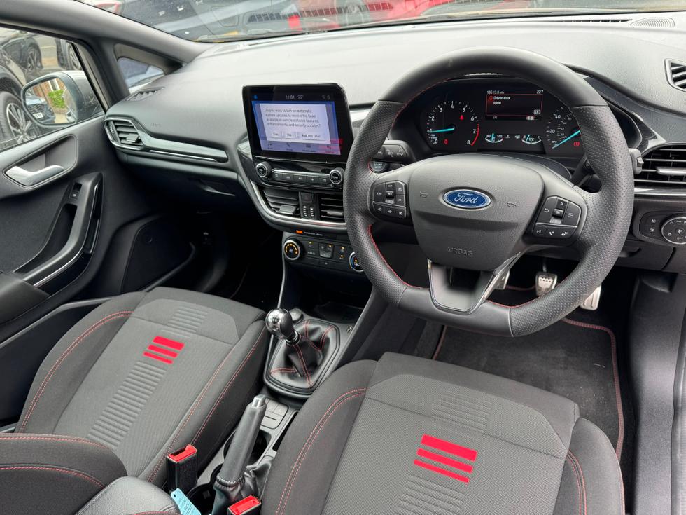 Ford Fiesta Photo fd5d0ee4-ee81-479e-805b-9ab636addd52.JPEG