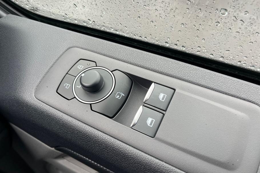 Used Ford TRANSIT CUSTOM 65/N103382 10