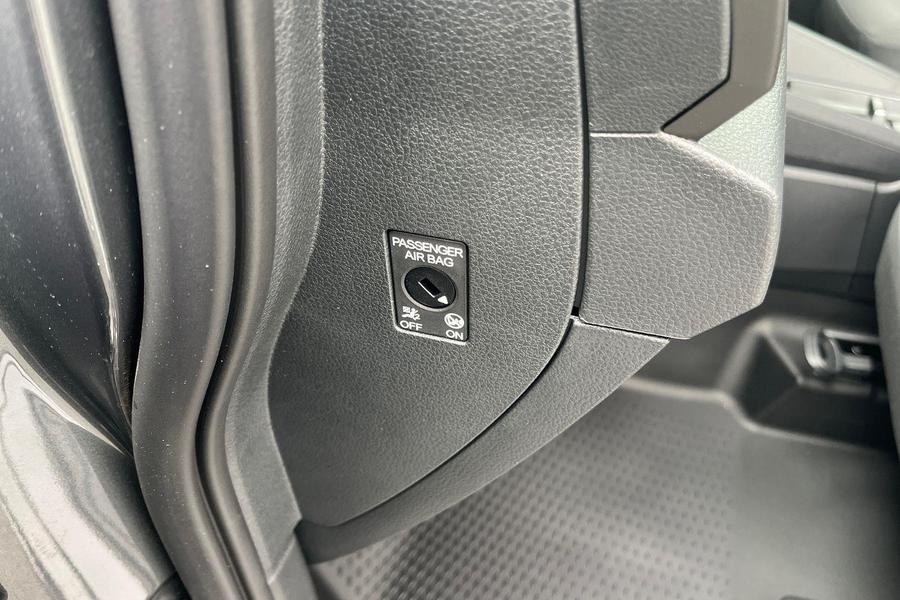 Ford TRANSIT CONNECT Photo fd78dbd2-7929-4caf-82bc-056a0e508a9e.jpg