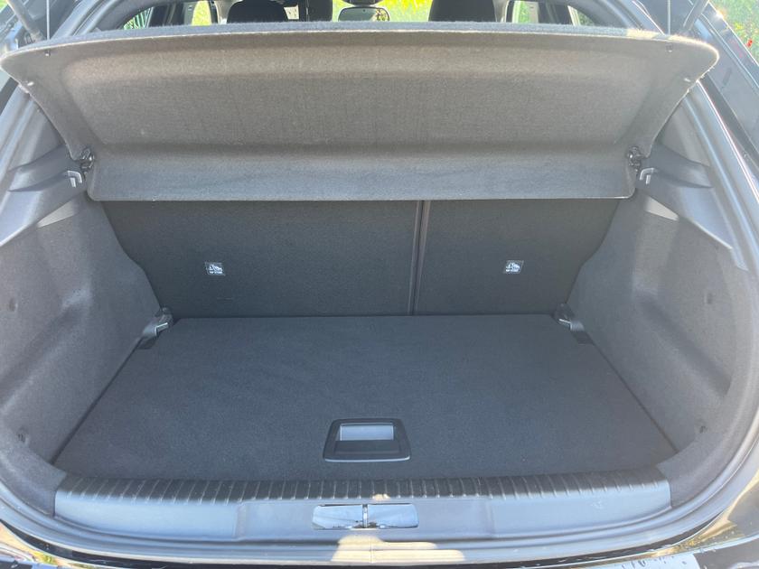 Vauxhall Mokka Photo fd7e572a-c066-4de9-8160-c83694b80627.jpg