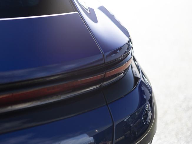PORSCHE Panamera Photo 40