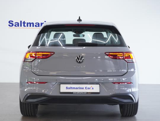 Volkswagen Golf Photo fda9714c-c5bf-4e87-a1d3-9e8b4b938b02.jpg