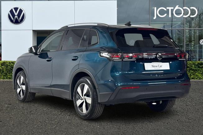 VOLKSWAGEN Tiguan Photo 3