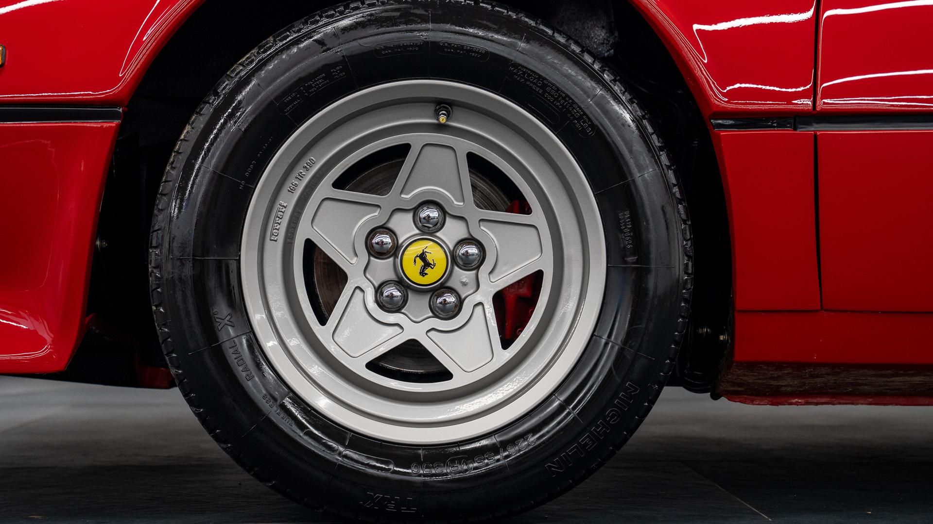 Ferrari 308 Photo fdaddf2c-5369-4f56-b222-346ebf18fcd4.jpg