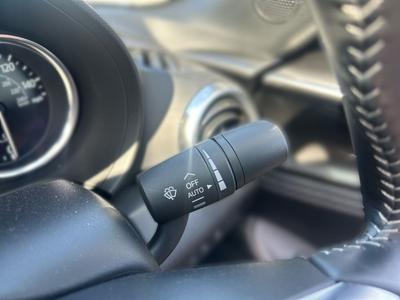 Mazda MX-5 Photo 25